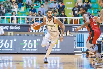 PLG》夢想家宰翻鋼鐵人 龍頭地位穩固