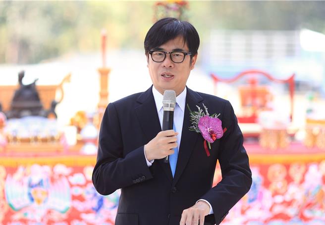 高雄市长陈其迈强调「机会是留给准备好的人」，因应半导体先进制程企业陆续进驻投资高雄，市府将积极听取半导体产业的需求，提供最好的协助。（高市经发局提供）