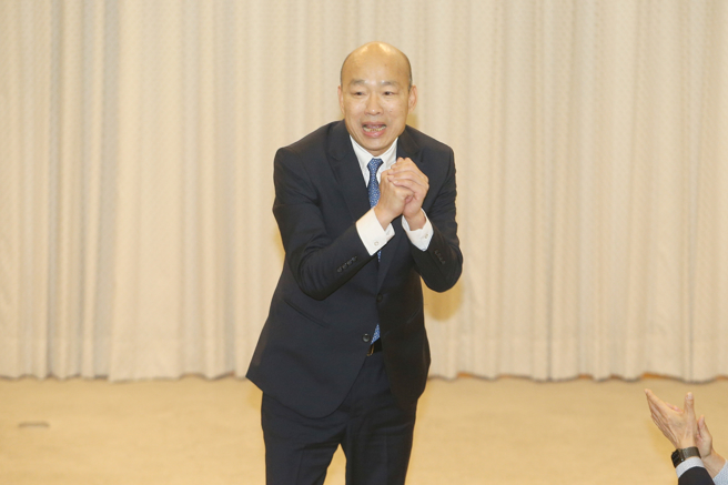 韩国瑜出席工商总会春酒误饮威士忌。（图／报系资料照）