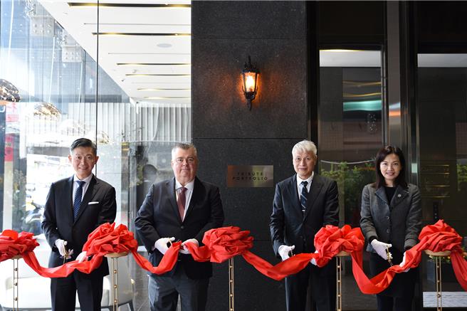 臺北宿之酒店·臻品之選開幕剪綵貴賓。（宿之酒店提供）