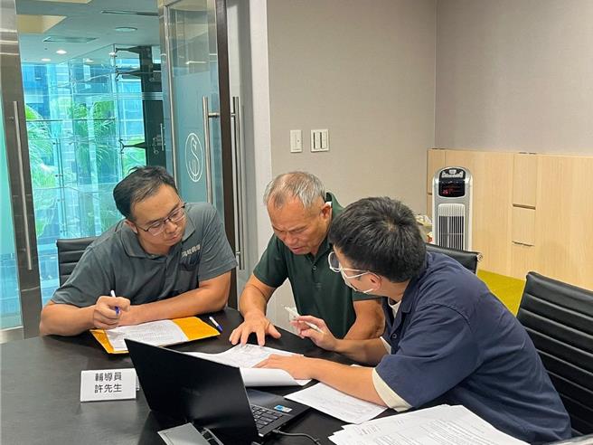 新北市經發局為協助納管工廠加速改善，推出許多輔導措施。（新北市經發局提供／劉瑋晴新北傳真）