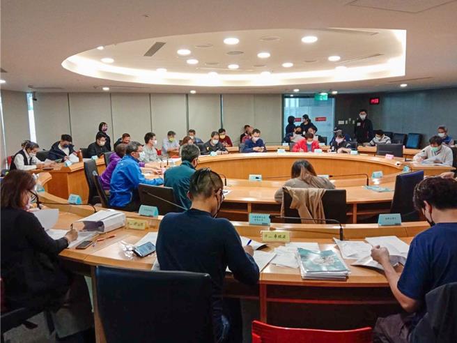 新北市經發局協助工廠業者完成改善，是讓土地合法使用的難得機會。（新北市經發局提供／劉瑋晴新北傳真）