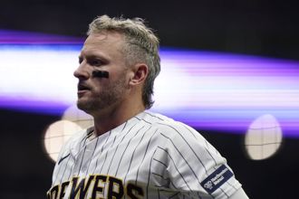 MLB》找不到新东家 前蓝鸟MVP三垒手唐纳森宣布退役