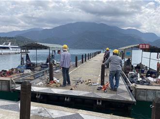 日月潭配合春耕水位恐低於744米 朝霧、玄光共2浮排拖離