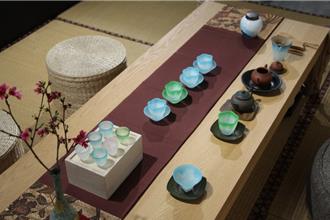 廢棄窗化身玻璃茶器 再生藝品展新竹璀璨登場