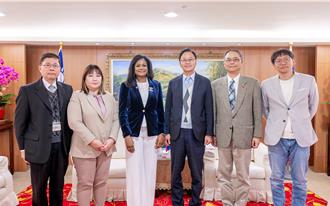 貝里斯大使拜會張善政 盼結姊妹市、相約2025台灣燈會