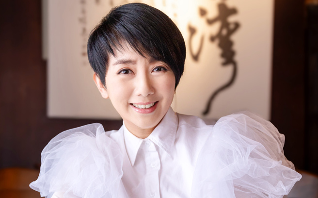 64岁周思洁发生跌倒意外双脚都受伤。（图／中时资料照）