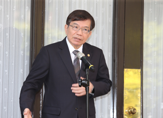 交通部長王國材5日前往立法院備詢並受訪。（姚志平攝）