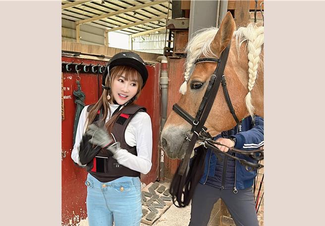 王宥忻热爱动物，最近迷上骑马。（固力狗提供）