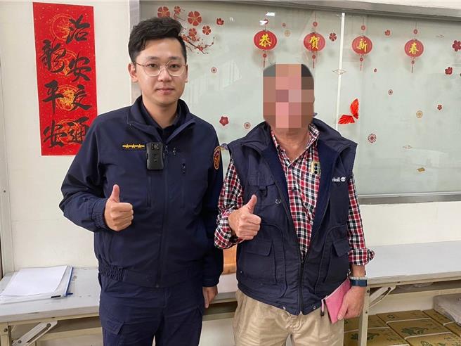 7旬吕姓男子日前接获亲友诈骗电话，直奔附近银行急匯款6万2千元，幸经行员关心及警方劝导保住血汗钱。（乌日警分局提供／冯惠宜台中传真）