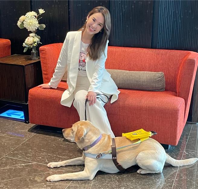 张龄予今出席惠光导盲犬学校记者会。（池宗玲摄）