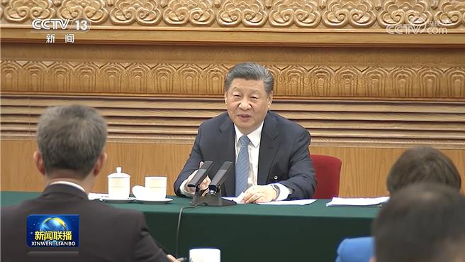 大陆国家主席习近平5日出席全国人大会议江苏代表团审议时表示，要求各地应因地制宜发展新质生产力。（翻摄自央视新闻画面）