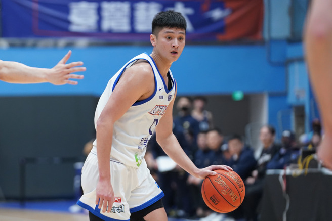 健行蔡宸纲获得21分、11篮板。（大专体总提供）