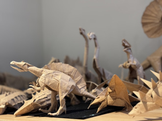 一張紙「幾何變身」 寶可夢、長毛象進駐咖啡廳