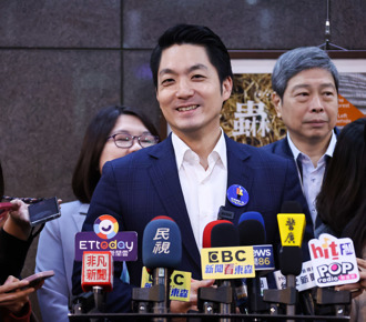 歡慶婦女節太座放「不育嬰假」 蔣萬安預告可能上演三打一