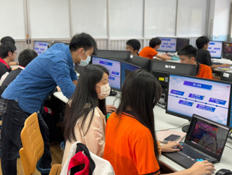 大安高工攜手鈊象電子 開發AI遊戲微課程