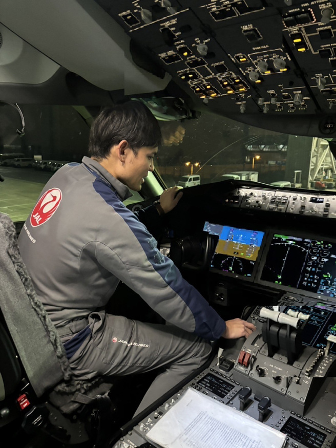 日航经营在地粉丝，向台湾网友介绍自家员工。（翻摄Japan Airlines脸书）