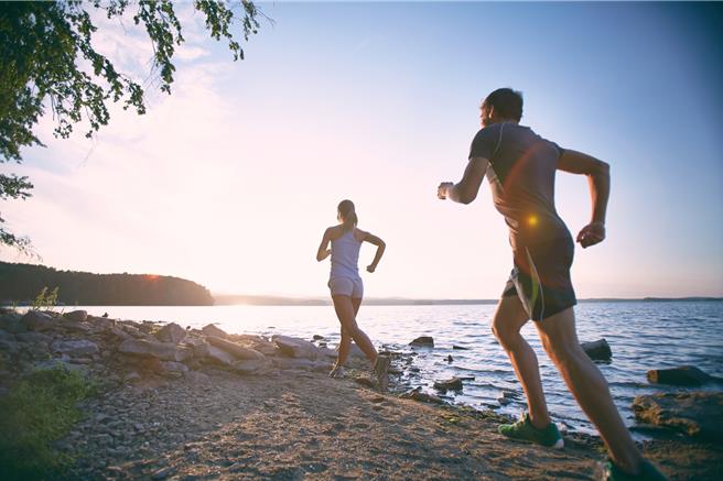 花莲太平洋浪花半程马拉松9日开跑，届时台11线9K至19K将配合活动时间採分段管制，提醒用路人可先规画行程避开交管。（花莲县体育会提供／罗亦晽花莲传真）