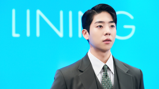 蔡鍾協與多位大眾女神的默契演出，讓他被譽為「女神收割機」。（圖／龍華電視提供）