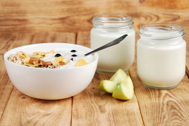 坚果牛奶或豆浆是高密度营养的食物。（示意图，Shutterstock／达志）