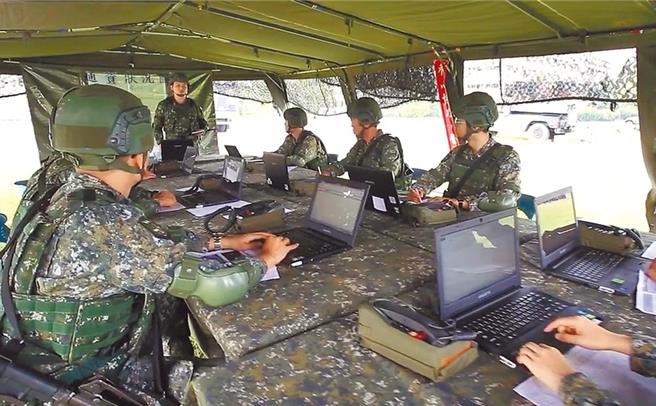 今年漢光兵推規畫8天7夜，和過去的5天4夜相比有所延長。圖為資通電軍指揮部人才招募宣傳影片。（摘自國軍人才招募中心）