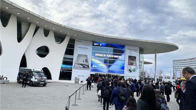 在西班牙举行的MWC(世界行动通讯大会)2月底刚落幕，资策会产业情报研究所（MIC）研究团队发布此行观摩的AI五大观展趋势。（资策会MIC提供）