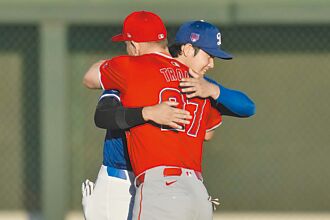 MLB》大谷首對上老東家 與神鱒話家常