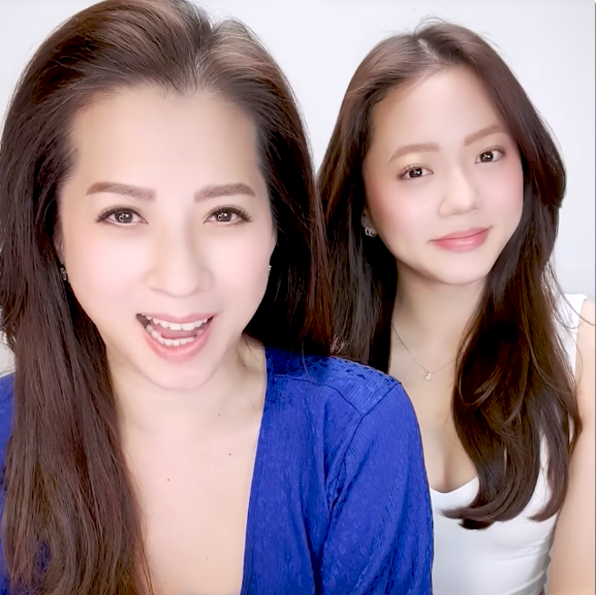 郭静纯和17岁女儿一起拍业配影片。（图／FB@郭静纯）