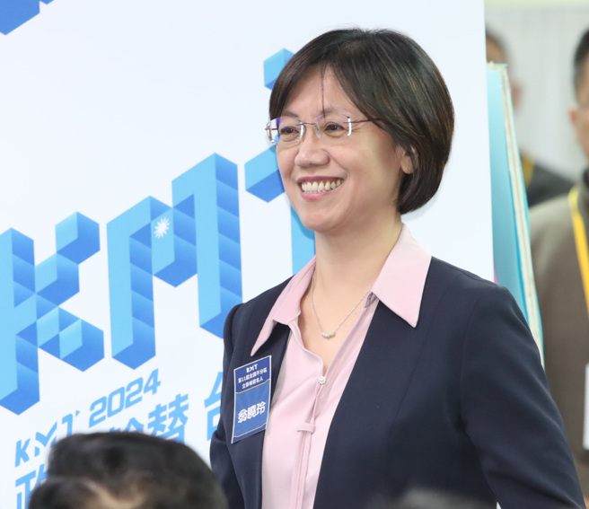 總統二輪制因為有二次機會，政黨們沒必要在一輪投票前尋求不切實際的合作，只要以自身的政治理念來打動選民即可。圖為國民黨立委翁曉玲。（資料照,鄭任南攝）