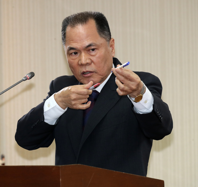 海巡署署长周美伍。（资料照,刘宗龙摄）