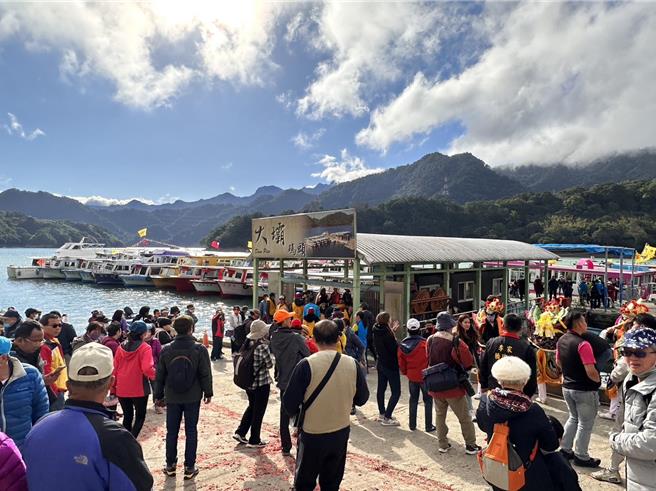 桃园市石门水库每年农历2月初皆举行妈祖遶境祈福活动，今年活动3月12日登场。（北水分署提供／蔡明亘桃园传真）