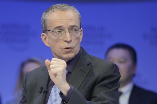 外贸协会宣布，英特尔执行长季辛格(Pat Gelsinger)将首度亲自参加6月的「2024年台北国际电脑展」，发表主题演讲分享AI无所不在应用。(美联社)