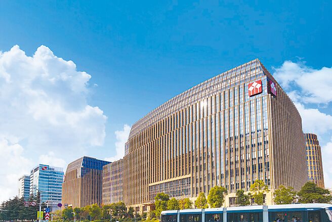 陆资华泰证券集团子公司以外资身分到兆丰银行参加联贷案协调会。（摘自华泰证券官网）