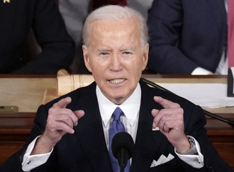 拜登國情咨文演說當戰場 重砲向川普開戰
