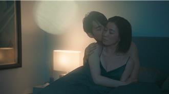 佘詩曼與下屬關係「不單純」 激烈床戲罕曬事業線