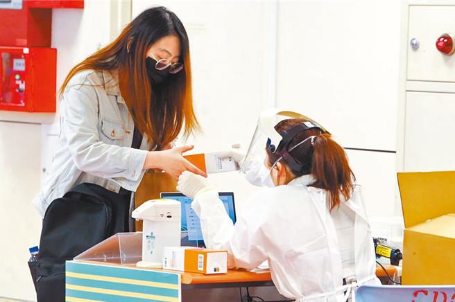 高市9家市立医院挂号费不调涨。（本报资料照片）