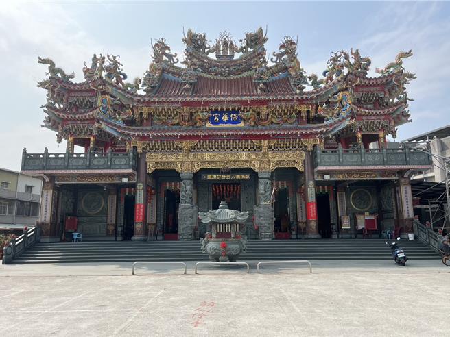 台南市仁德區成功里保華宮供奉保生大帝，是當地的信仰中心。(曹婷婷攝)