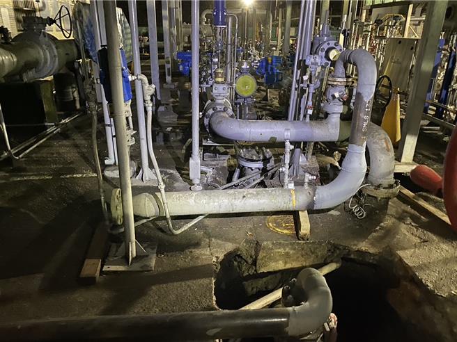 欣湖天然气公司昨（7）日深夜展开安康站管线更新工程，施工过程导致供气异常，后续在今(8)日凌晨12时10分许管网供气压力回復正常。(黄敬文翻摄)