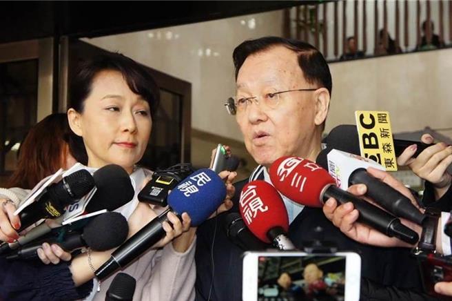 郭新政、盛竹如（本報資料照片）