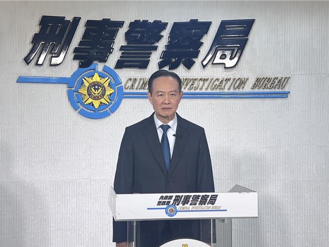 刑事局長周幼偉晚間說明雲端遭電台不慎上傳事件。（翻攝照片／林郁平台北傳真）