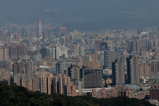 台湾房价涨幅惊人，大幅增加买房门槛。（图／报系资料照）