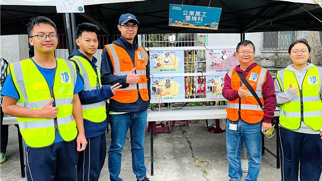 台东专科学校、关山工商及公东高工均设有电机科，公东高工以培养自动化控制人才为主。（萧嘉蕙摄）