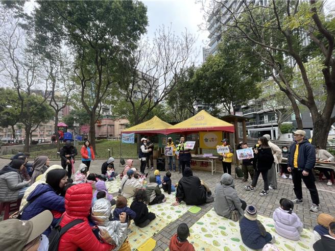 星星國與信義警分局合辦小小警察體驗營。（翻攝照片／林郁平台北傳真）