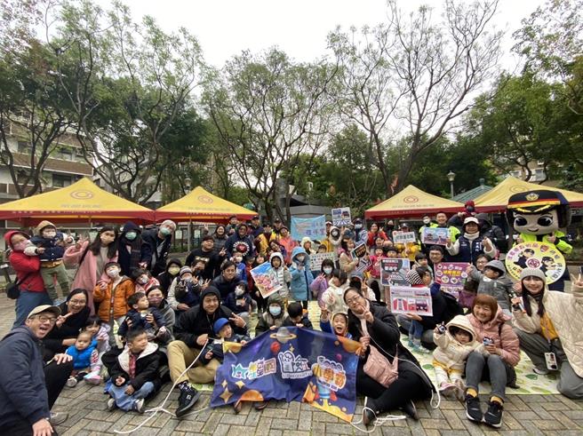 星星國與信義警分局合辦小小警察體驗營。（翻攝照片／林郁平台北傳真）