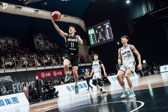 林俊吉快攻上篮取分。(梦想家提供)