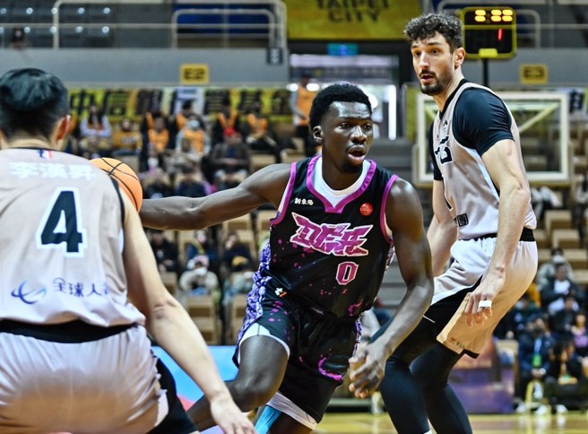 阿巴西9日攻下本季新高40分。(中信特攻提供)