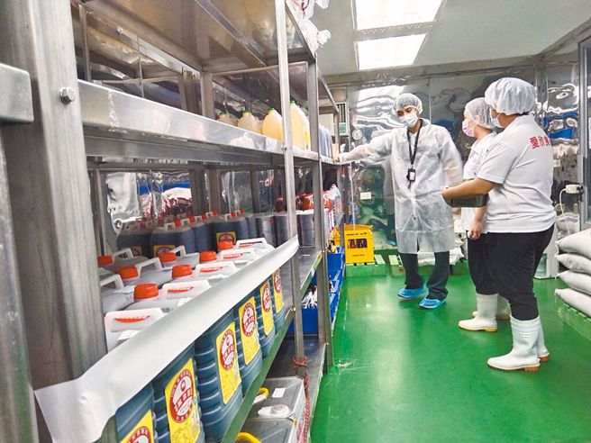 苏丹红风暴狂烧，全台地方政府纷纷禁止营养午餐使用辣椒粉、咖哩粉与胡椒粉。(图／新北市教育局提供)