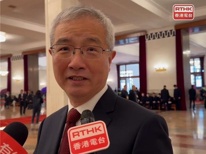 中國現代國際關係研究院院長楊明杰10日在北京出席政協閉幕會時受訪。（圖／取自香港電台）