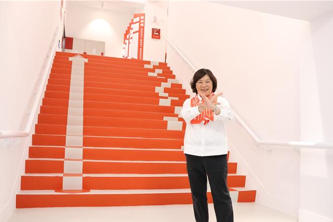 嘉义市西市场2月已完成大楼立面等设施改造，有了全新门面。（嘉义市政府提供∕ 吕妍庭嘉义传真）