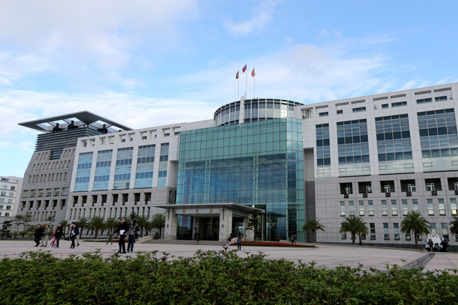 民進黨總統當選人賴清德即將在520上任，內閣人事萬眾矚目，有許多人士認為，國安會秘書長顧立雄留任的機會不低，甚至有人覺得，可以讓顧接任國防部長。（圖為國防部博愛大樓／資料照）